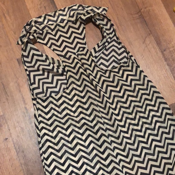 Button Down Tank Top - Picture 3 of 6